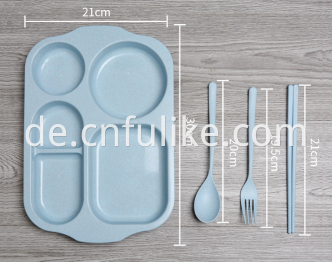 Plastic Dinnerware Set